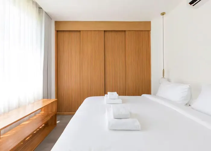 アパート Modern 1 Bedroom With Rooftop Near The